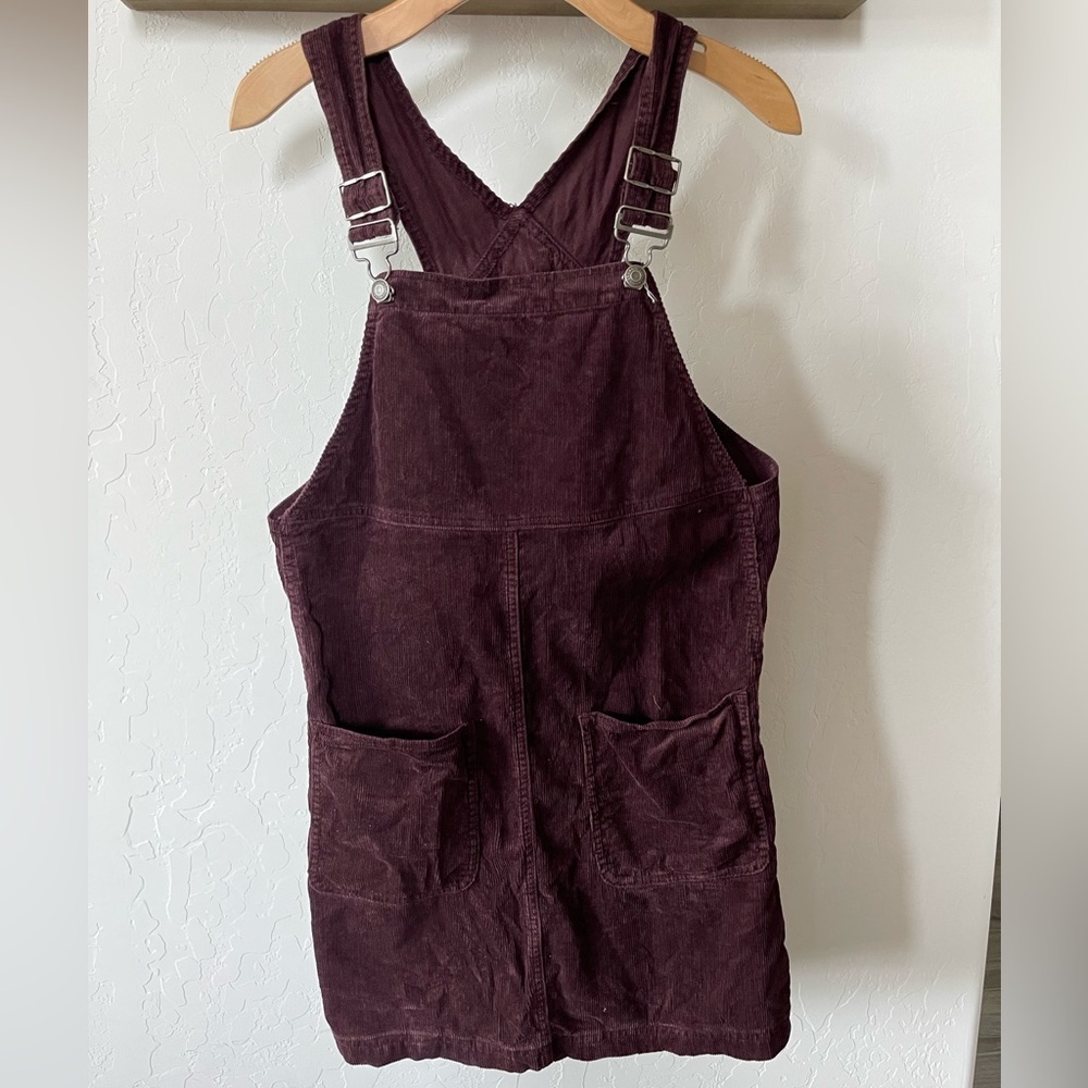 Gap| Burgundy Corduroy Skirtall, Jumper—Size Small•••